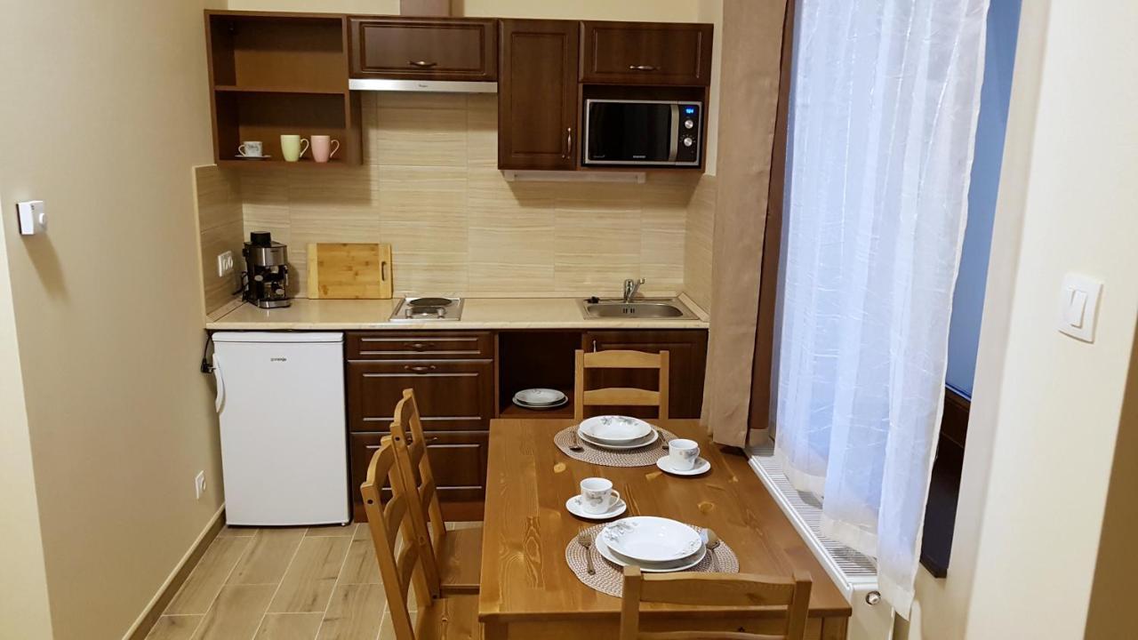 Toscana Apartman Gyula Exterior foto